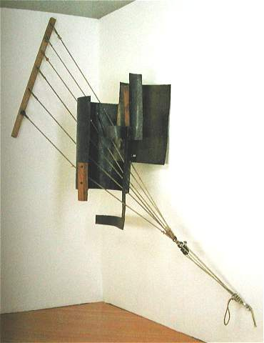 vladimir-tatlin-contre-relief.jpg